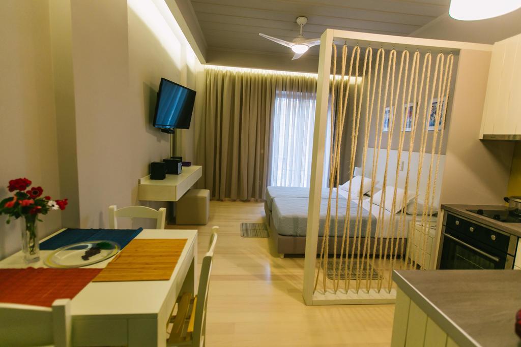 Maistros Kardamyli Apartments Екстериор снимка