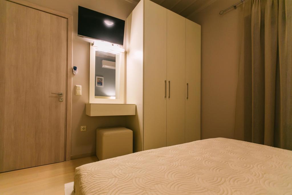 Maistros Kardamyli Apartments Екстериор снимка