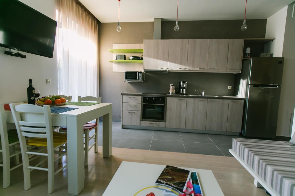 Maistros Kardamyli Apartments Екстериор снимка